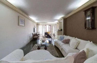 Casa com 3 quartos para alugar na Rua Nitemar Vasconcelos, Butantã, São Paulo