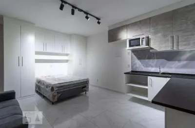 Casa com 1 quarto para alugar na Rua Nova dos Portugueses, Santana, São Paulo