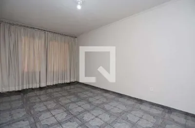 Casa com 3 quartos para alugar na Rua Francisco Bruno, Santana, São Paulo