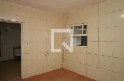 Casa com 1 quarto para alugar na Rua Ponche Verde, Cidade Líder, São Paulo