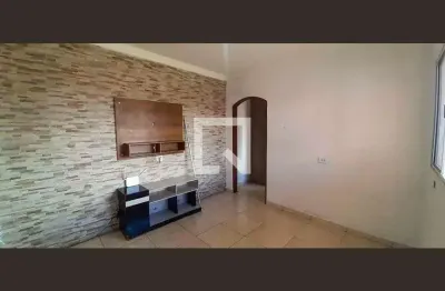 Casa com 2 quartos para alugar na Rua Valeniza Zagni da Silva, Bussocaba, Osasco