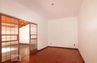 Casa com 4 quartos para alugar na Rua Affonso Alves Branco, Serra, Belo Horizonte