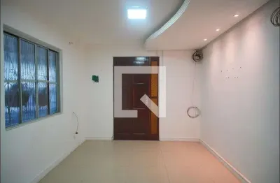 Casa com 2 quartos para alugar na Rua Ronda Alta, Campina, São Leopoldo