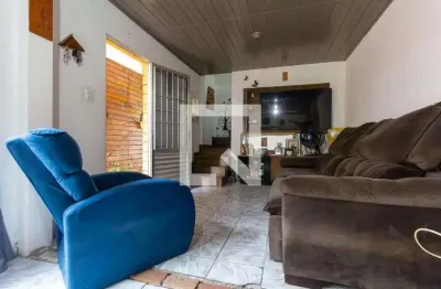 Casa com 1 quarto para alugar na Rua Hélvio de Oliveira Albuquerque, Ponte Rasa, São Paulo