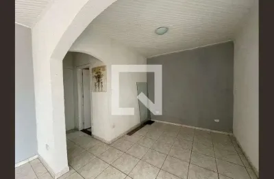 Casa com 2 quartos para alugar na Rua Tupi, Jardim Rosalina, Cotia