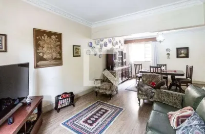 Casa com 3 quartos para alugar na Rua Turiassu, Perdizes, São Paulo