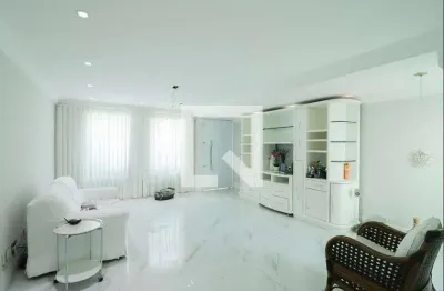 Casa com 3 quartos para alugar na Rua Conselheiro Pedro Luís, Santana, São Paulo