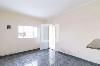 Casa com 2 quartos para alugar na Rua Domerinda Maria da Conceição, Cangaíba, São Paulo