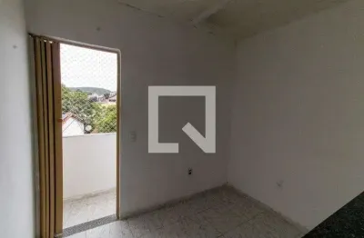 Casa com 1 quarto para alugar na Rua Doutor Dioscoro Maia Vilela, Piratininga, Niterói