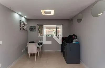 Casa com 4 quartos para alugar na Rua Francisco Luís de Souza Júnior, Água Branca, São Paulo