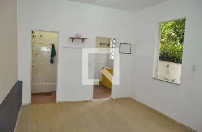 Casa com 1 quarto para alugar na Rua Silva Rabelo, Méier, Rio de Janeiro
