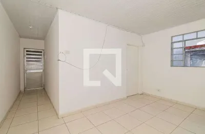 Casa com 3 quartos para alugar na Avenida Mazzei, Vila Mazzei, São Paulo