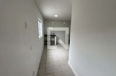 Kitnet / stúdio para aluguel - portuguesa, 1 quarto,  50 m² - rio de janeiro