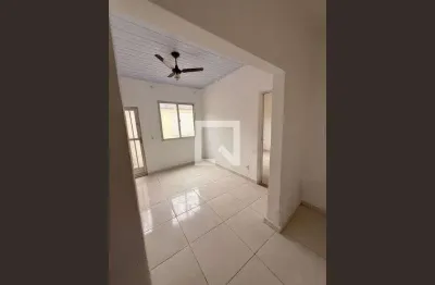 Casa com 1 quarto para alugar na Rua Ernesto Viêira, Da Mina, Nilópolis