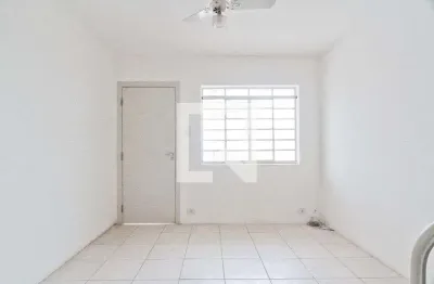 Casa com 2 quartos para alugar na Rua Professor Lourival Gomes Machado, Santana, São Paulo