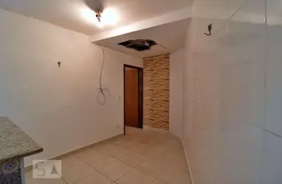 Casa com 1 quarto para alugar na Rua Ledoina Denis Ramires, Parque Regina, São Paulo