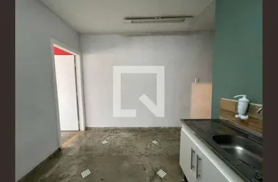 Casa com 2 quartos para alugar na Avenida Trona Constanzo, Butantã, São Paulo