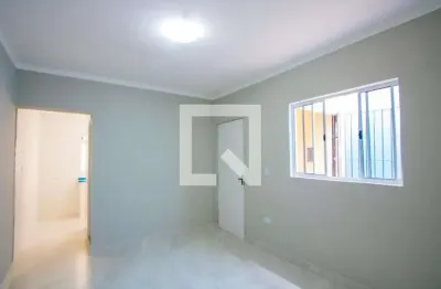 Casa com 1 quarto para alugar na Rua Januário Daniel, Vila Luzita, Santo André