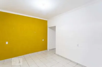 Casa com 2 quartos para alugar na Rua João Guimarães Rosa, Veloso, Osasco