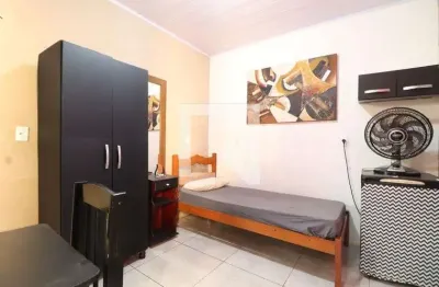 Kitnet / stúdio para aluguel - martins, 1 quarto,  18 m² - uberlândia