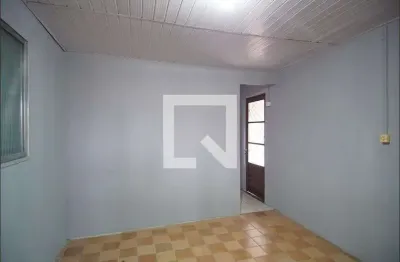 Casa para aluguel - navegantes, 1 quarto,  99 m² - porto alegre