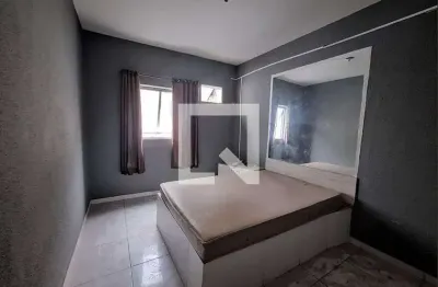 Casa para aluguel - dr. laureano, 1 quarto,  30 m² - duque de caxias