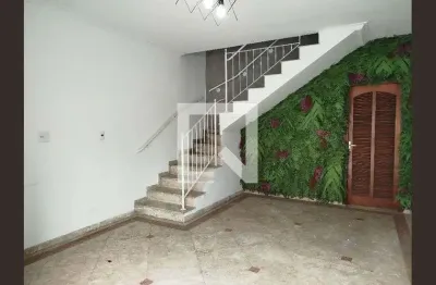 Casa com 2 quartos para alugar na Rua Cantagalo, Tatuapé, São Paulo