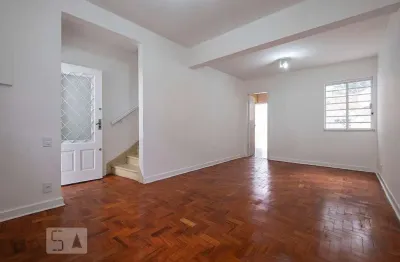 Casa com 2 quartos para alugar na Rua Manuel da Nóbrega, Paraíso, São Paulo