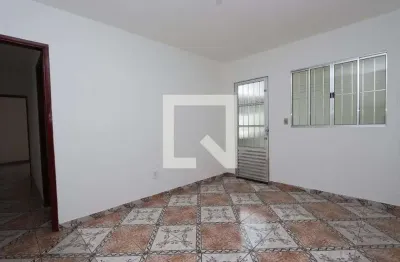 Casa com 2 quartos para alugar na Rua do Controle, Sapopemba, São Paulo