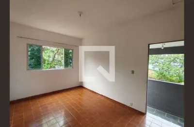 Casa com 1 quarto para alugar na Rua Guilherme Malaquias Júnior, Curicica, Rio de Janeiro
