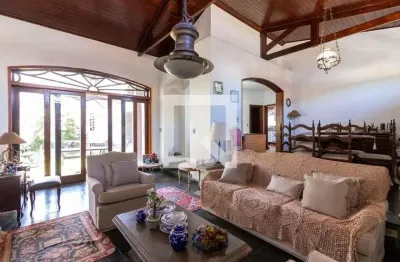 Casa com 4 quartos para alugar na Rua Santo Adalberto, Água Fria, São Paulo