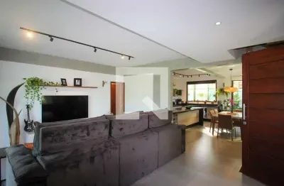 Casa / sobrado em condomínio para aluguel - vossoroca, 3 quartos,  200 m² - votorantim