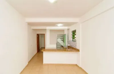 Casa com 1 quarto para alugar na Rua Otávio Leoni, Vila Ede, São Paulo