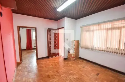 Casa com 2 quartos para alugar na Rua Lino Coutinho, Ipiranga, São Paulo