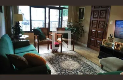 Casa com 4 quartos para alugar na Rua Pedro Nascimento Ferrador, Mooca, São Paulo