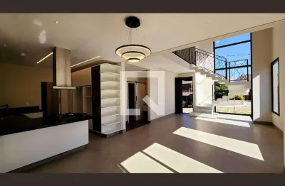 Casa / sobrado em condomínio para aluguel - eloy chaves, 4 quartos,  200 m² - jundiaí