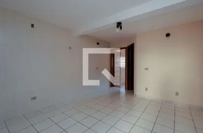 Casa com 1 quarto para alugar na Rua Fernando Renzo, Santana, São Paulo
