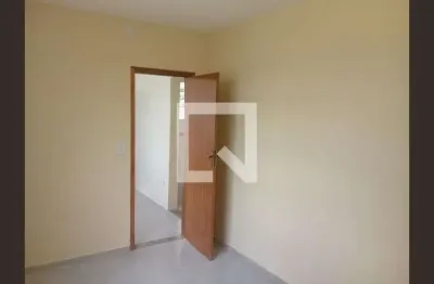 Casa com 3 quartos para alugar na Rua Lima, Da Luz, Nova Iguaçu