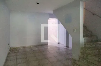 Casa com 3 quartos para alugar na Rua David Nasser, Conjunto Inocoop-Bonsucesso, Guarulhos