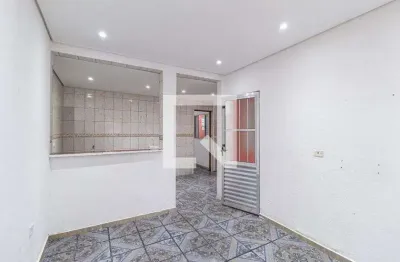 Casa com 1 quarto para alugar na Rua 15 de Outubro, Santa Maria, Osasco