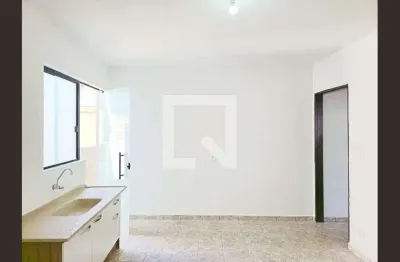Casa com 1 quarto para alugar na Rua Cachoeira, Picanço, Guarulhos
