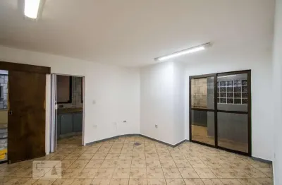 Casa com 1 quarto para alugar na Rua Riga, Sacomã, São Paulo