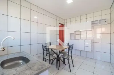 Casa com 1 quarto para alugar na Rua Birigui, Vila Pindorama, Barueri