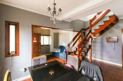 Casa com 4 quartos para alugar na Rua Vereador Alcides Nascimento, Rio Branco, Canoas