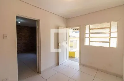 Casa com 1 quarto para alugar na R. Herachydes Dávila Prado, Butantã, São Paulo