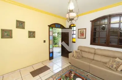 Casa com 5 quartos para alugar na Avenida José Faria da Rocha, Eldorado, Contagem