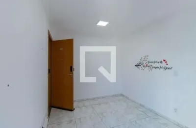 Apartamento com 2 quartos para alugar na Rua Américo Floriano de Toledo, Lajeado, Cotia