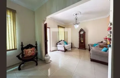 Casa com 4 quartos para alugar na Praça Frei Barauna, Centro, Sorocaba