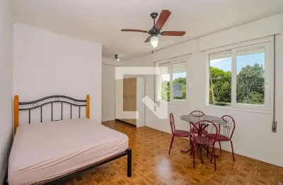 Kitnet / stúdio para aluguel - alto petrópolis, 1 quarto,  37 m² - porto alegre