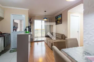 Apartamento com 2 quartos para alugar na Avenida César Abraão, Centro, Osasco